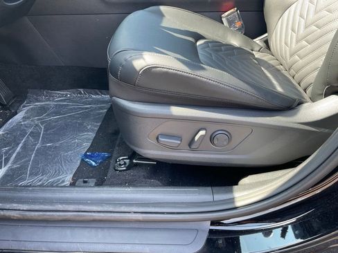 New 2026 Kia Sportage X-Line w/ X-Line Technology Package image 23