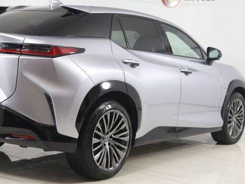 Used 2023 Lexus RZ 450e Premium AWD/4WD image 44