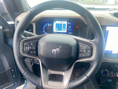 Certified 2024 Ford Bronco Wildtrak image 21