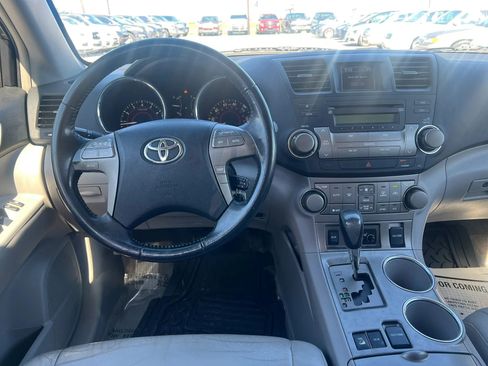 Used 2008 Toyota Highlander Sport image 9