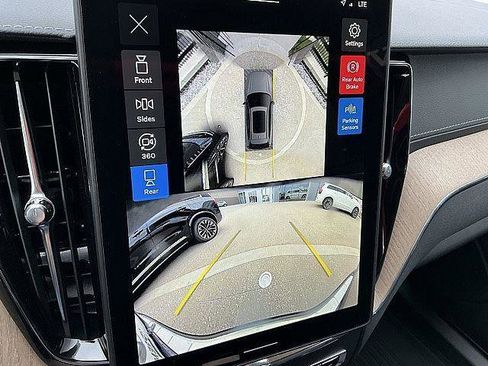 New 2026 Volvo XC60 B5 Ultra w/ Protection Package Premier AWD/4WD image 20