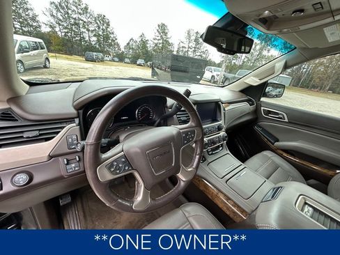 Used 2016 GMC Yukon Denali image 2