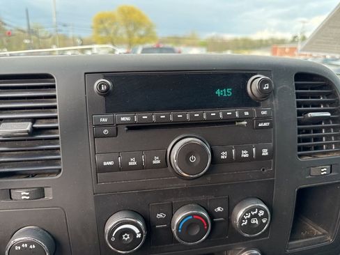 Used 2013 GMC Sierra 2500 SLE AWD/4WD image 25