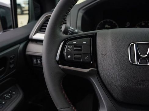 Used 2023 Honda Odyssey Sport image 28