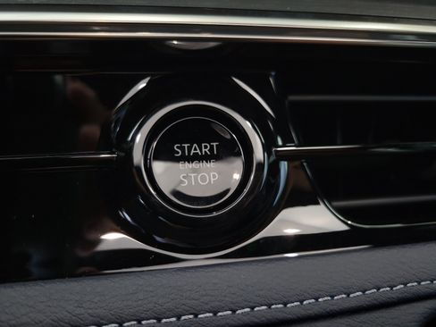 New 2026 INFINITI QX80 4WD image 30