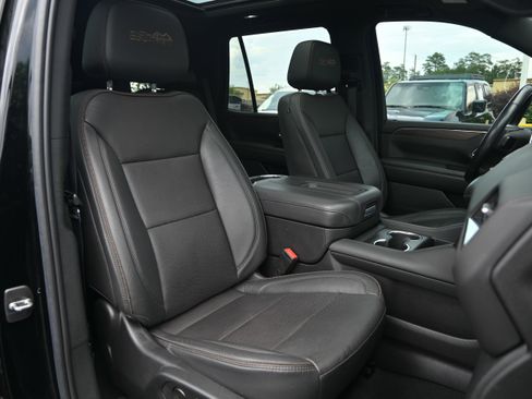 Used 2022 Chevrolet Tahoe High Country AWD/4WD image 37