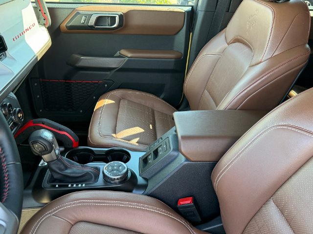 Used 2023 Ford Bronco Heritage Edition AWD/4WD image 12
