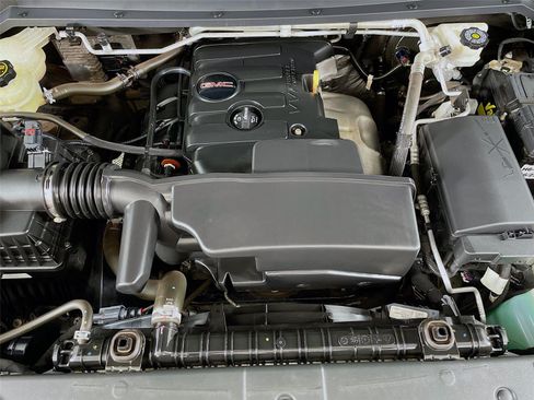 Used 2019 GMC Canyon SLE RWD image 31