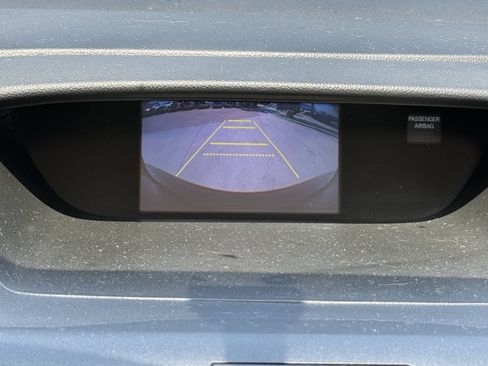Used 2014 Honda CR-V LX image 17