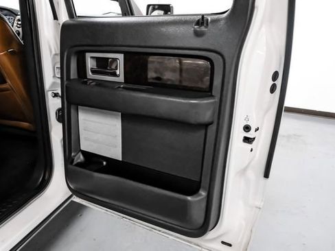 Used 2013 Ford F150 Platinum image 41