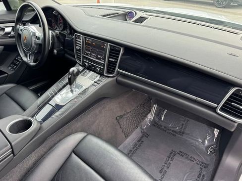 Used 2016 Porsche Panamera Edition image 6