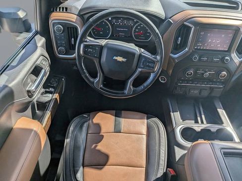 Used 2020 Chevrolet Silverado 2500 High Country w/ Z71 Off-Road Package image 16