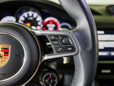 Certified 2023 Porsche Cayenne S Platinum image 15