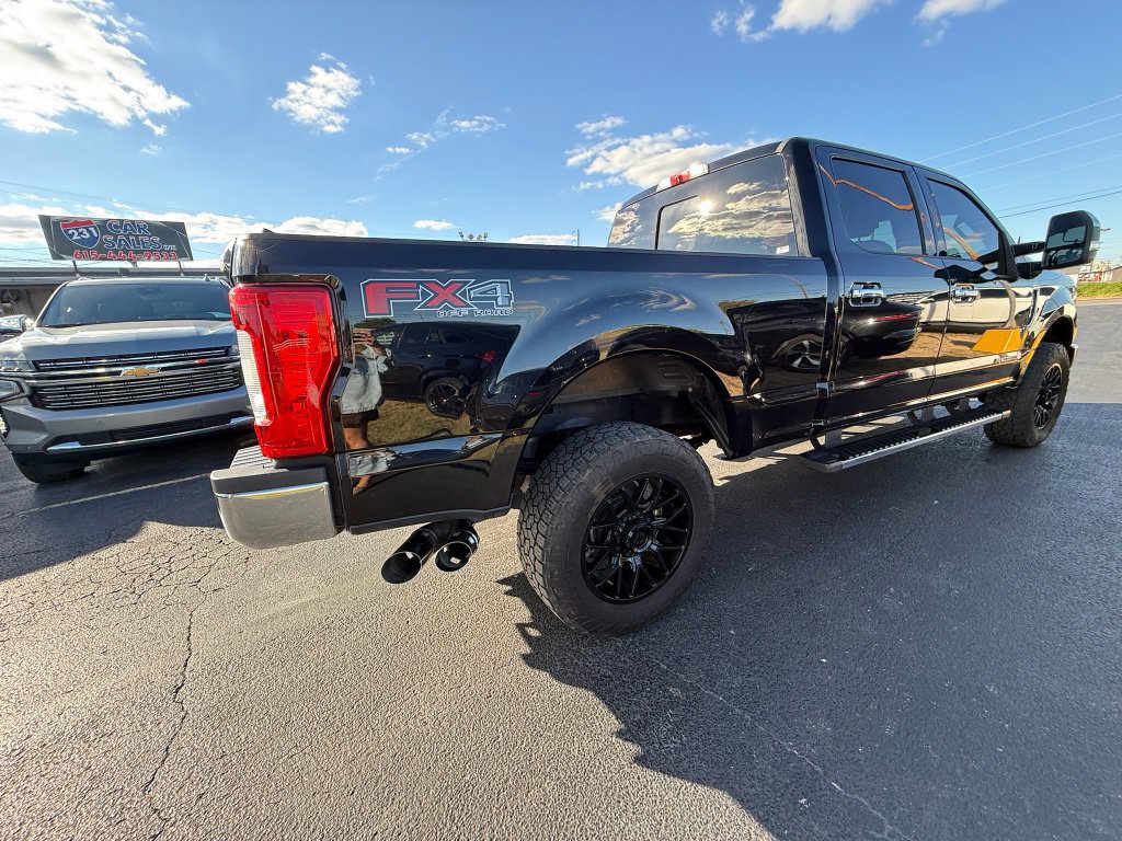 Used 2019 Ford F250 XLT w/ XLT Premium Package AWD/4WD image 3