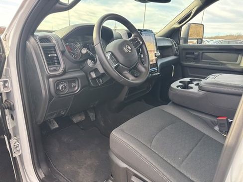 New 2026 RAM 2500 Tradesman AWD/4WD image 24