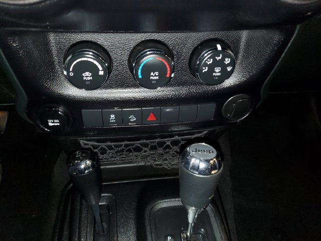 Used 2017 Jeep Wrangler Unlimited Sport AWD/4WD image 20
