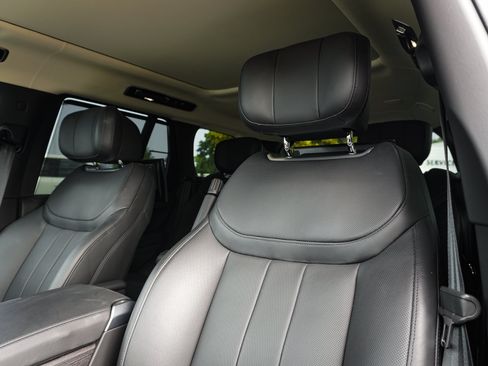 Used 2024 Land Rover Range Rover Autobiography AWD/4WD image 17