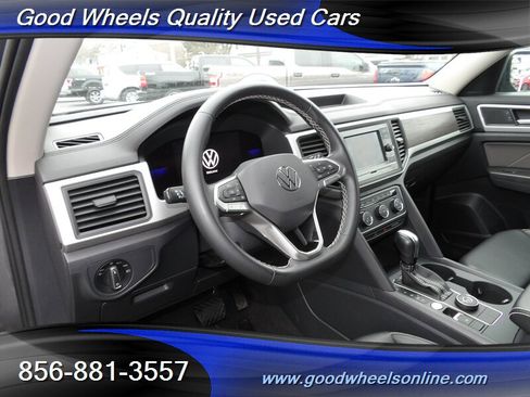 Used 2022 Volkswagen Atlas SE image 12