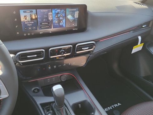 New 2026 Nissan Sentra SR w/ Floor Mat Package image 3