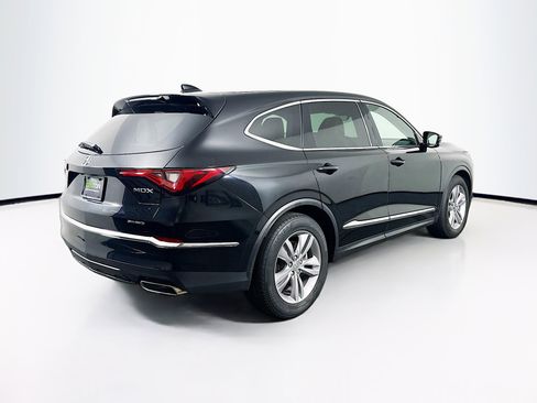 Used 2023 Acura MDX SH-AWD image 9