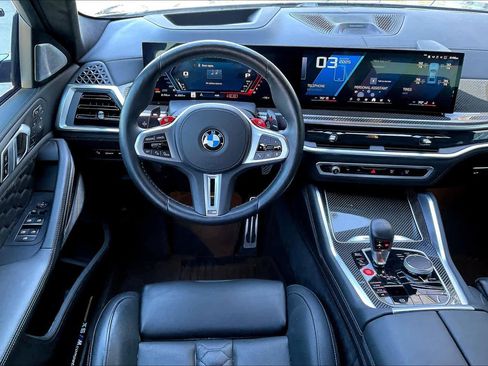 Used 2025 BMW X6 M Competition w/ Executive Package image 5