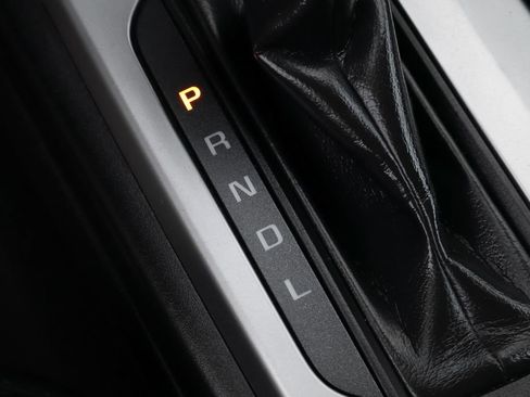 Used 2020 Chevrolet Colorado LT w/ Colorado RST Special Edition image 42