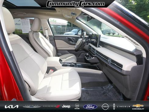Used 2023 Lincoln Corsair FWD w/ Equipment Group 101A image 22