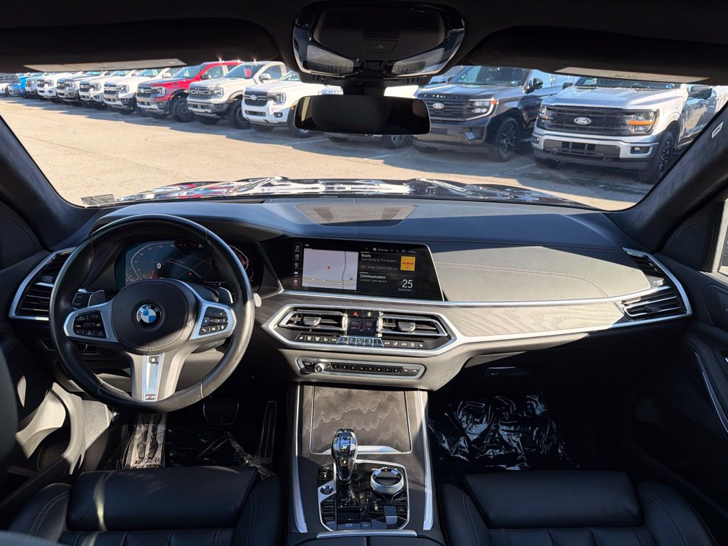 Used 2022 BMW X7 xDrive40i w/ M Sport Package AWD/4WD image 24