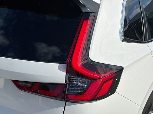 Used 2024 Honda CR-V EX-L image 27