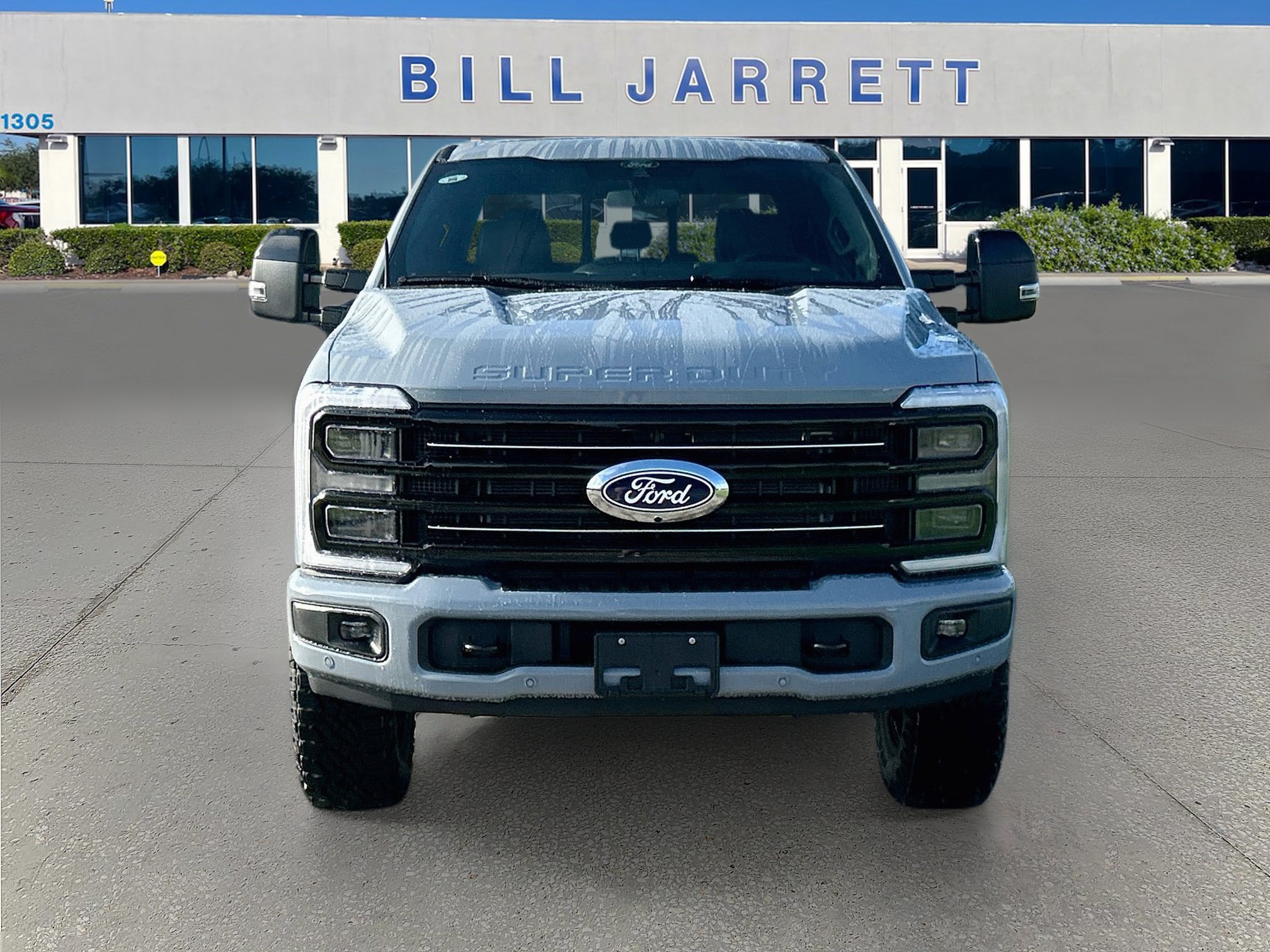 New 2027 Ford F250 Platinum w/ Tremor Off-Road Package AWD/4WD image 2