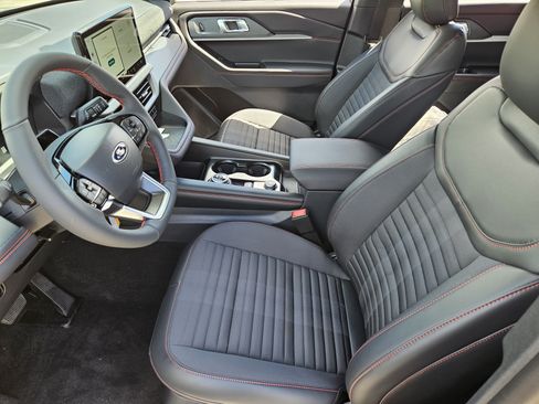 New 2026 Ford Explorer ST-Line w/ ST-Line Street Pack RWD image 13