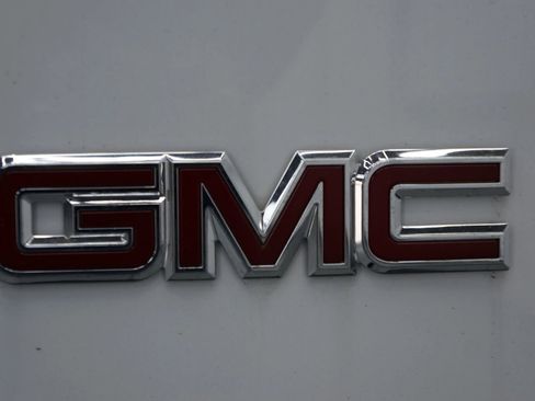 Used 2019 GMC Savana 2500 Extended Van 3D w/ Driver Convenience Package image 8