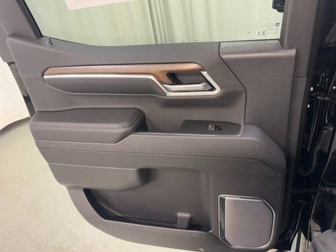 New 2026 Chevrolet Silverado 1500 High Country image 38