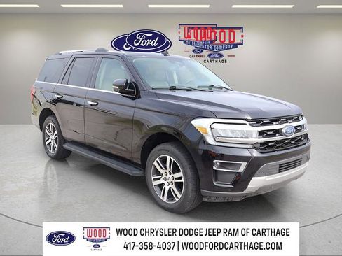 Used 2024 Ford Expedition Limited AWD/4WD image 1