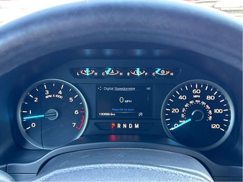 Used 2018 Ford F150 XLT w/ Equipment Group 302A Luxury AWD/4WD image 17