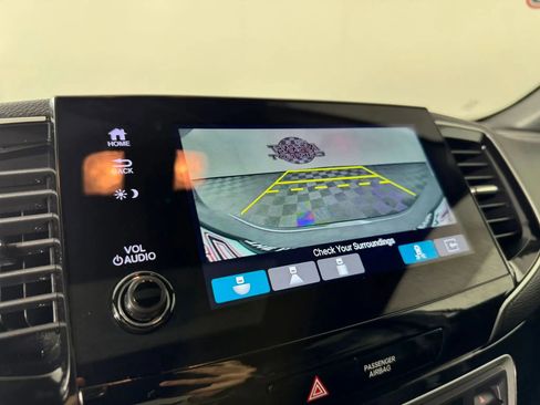 Used 2019 Honda Passport Touring image 19