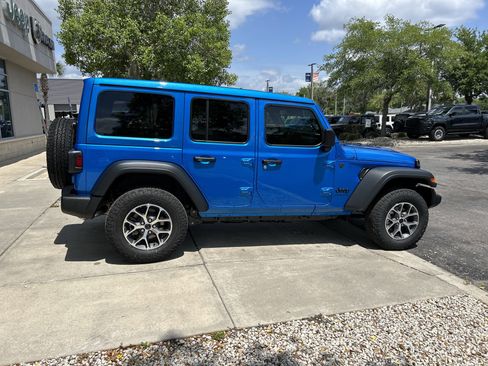 New 2025 Jeep Wrangler Sport S image 12