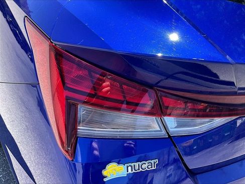 Used 2024 Hyundai Elantra Limited FWD image 33