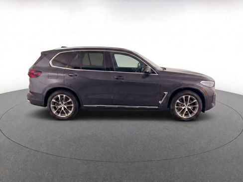 Used 2024 BMW X5 xDrive40i w/ Executive Package AWD/4WD image 8