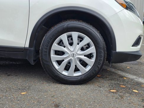 Used 2015 Nissan Rogue SL image 11