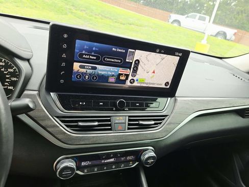 Used 2023 Nissan Altima 2.5 SL FWD image 24