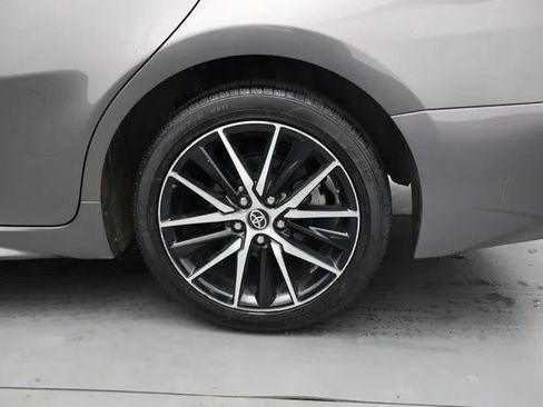 Used 2023 Toyota Camry SE FWD image 33