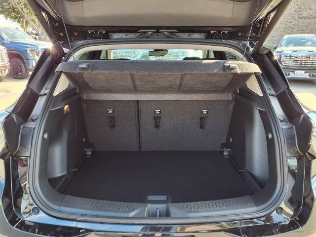 Used 2024 Buick Encore GX Avenir w/ Avenir Convenience Package FWD image 22