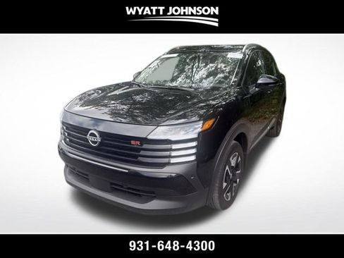 Used 2025 Nissan Kicks SR FWD image 1