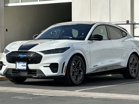 New 2026 Ford Mustang Mach-E GT image 7