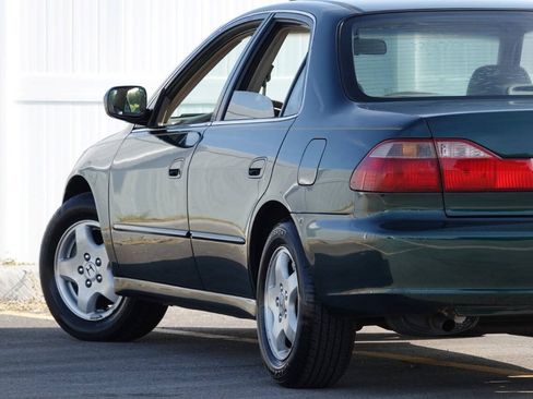 Used 1998 Honda Accord EX image 22