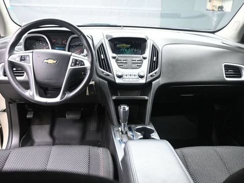 Used 2016 Chevrolet Equinox LT w/ Convenience Package FWD image 9
