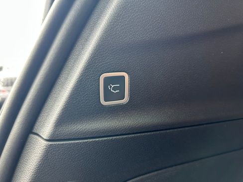 New 2026 Chrysler Pacifica Pinnacle AWD/4WD image 34
