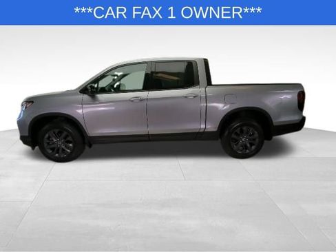 Used 2023 Honda Ridgeline Sport image 3