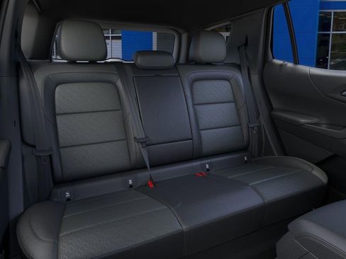 New 2026 Chevrolet Equinox LT image 17